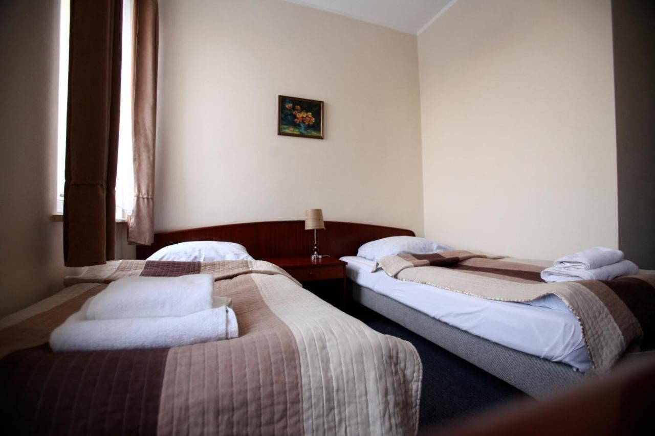 Отель Hotel Restauracja Witnica Witnica